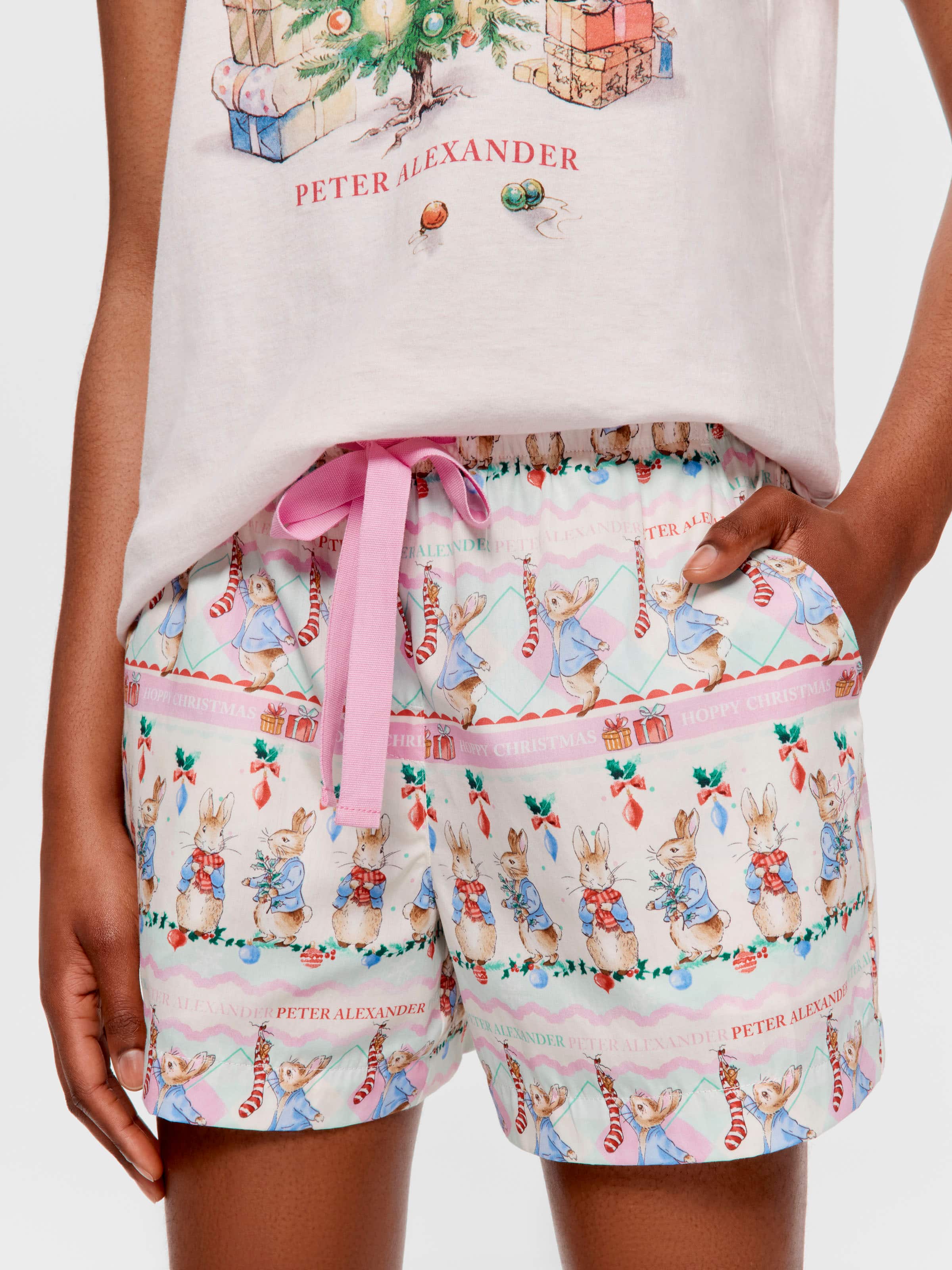 Peter Rabbit Christmas 100% Cotton Relaxed Mid Short