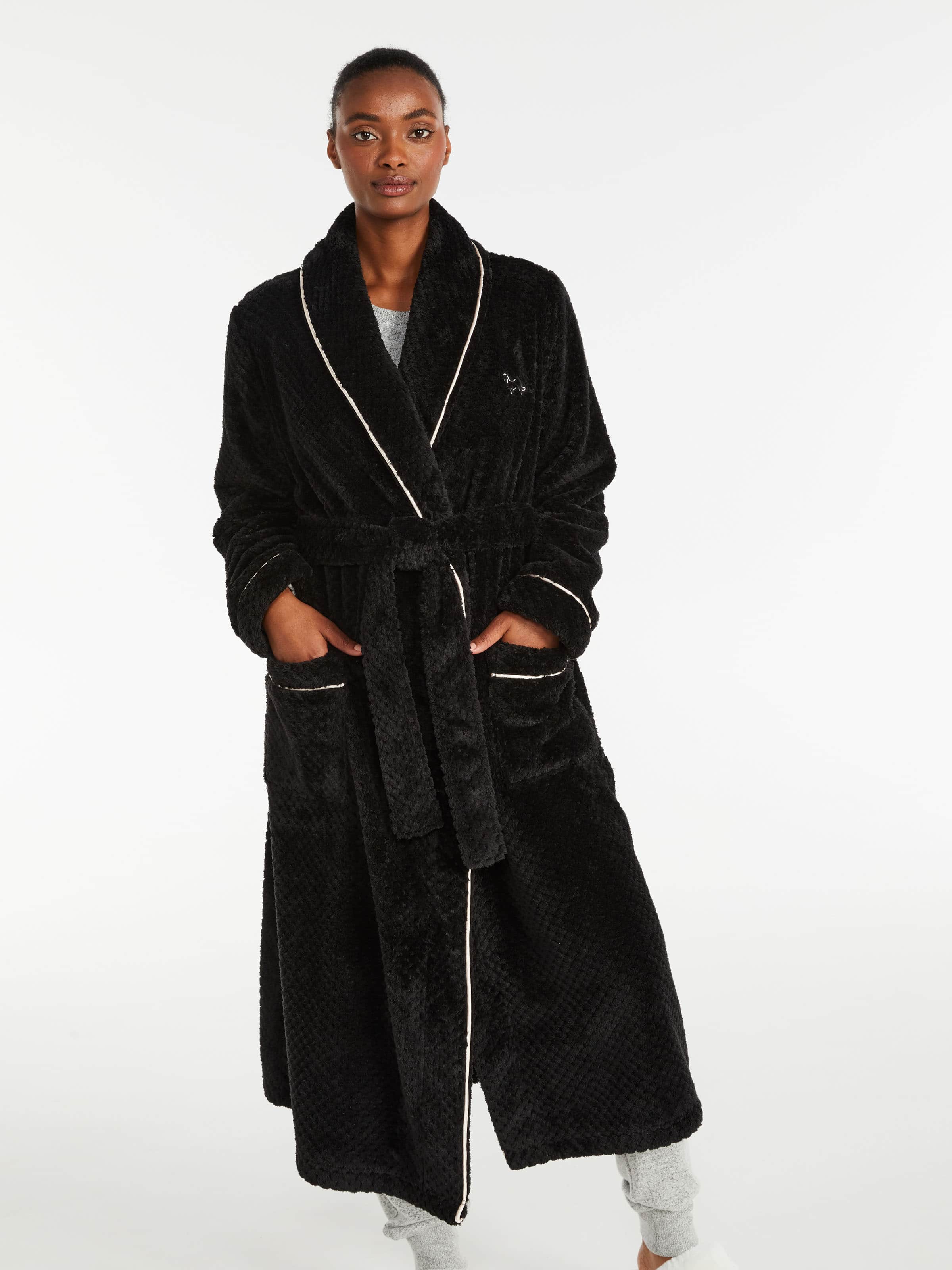 Womenâs Dressing Gowns & Robes | Peter Alexander⢠Online