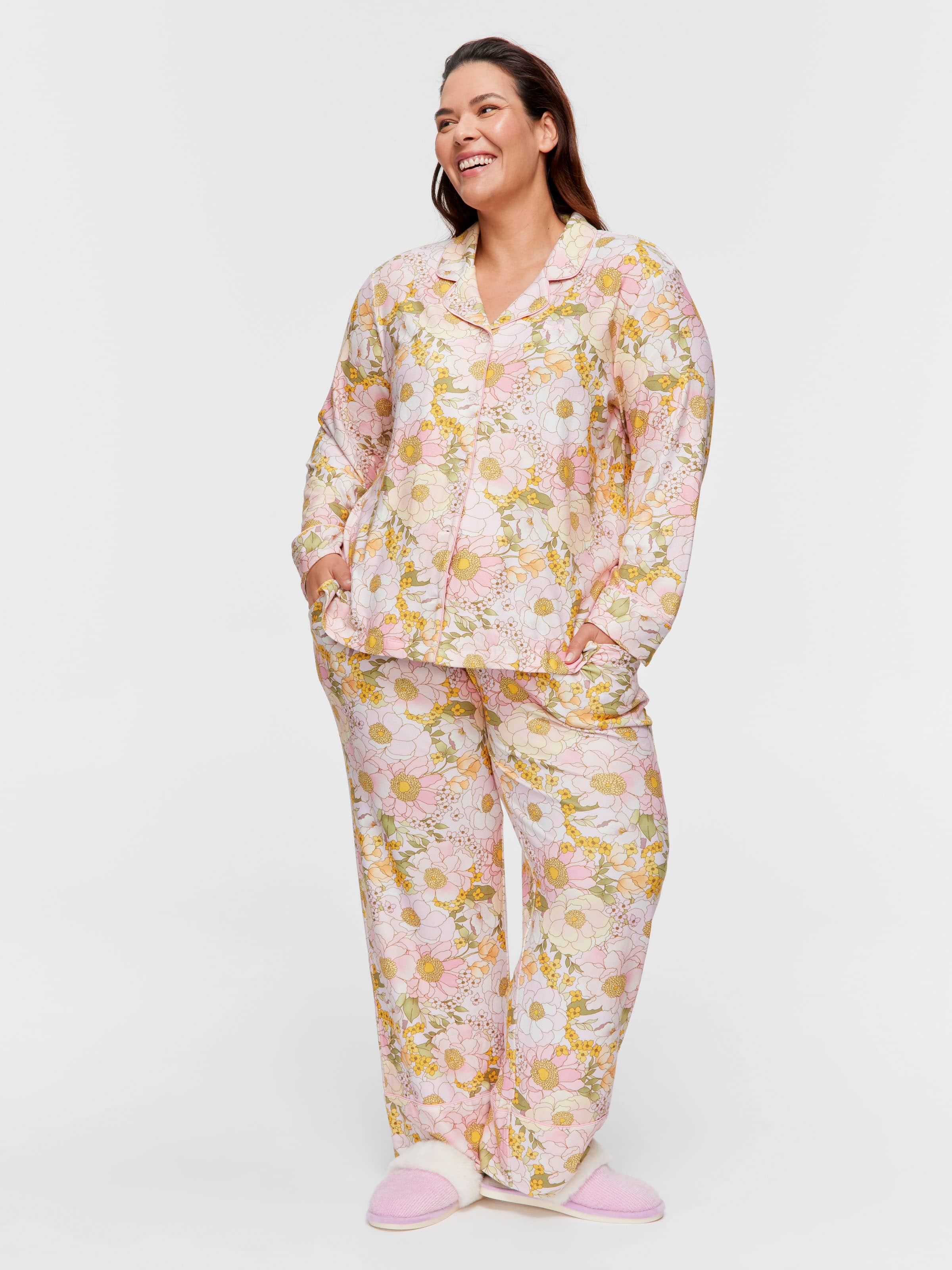 P.A. Plus Pretty Floral Plush Classic Pj Set