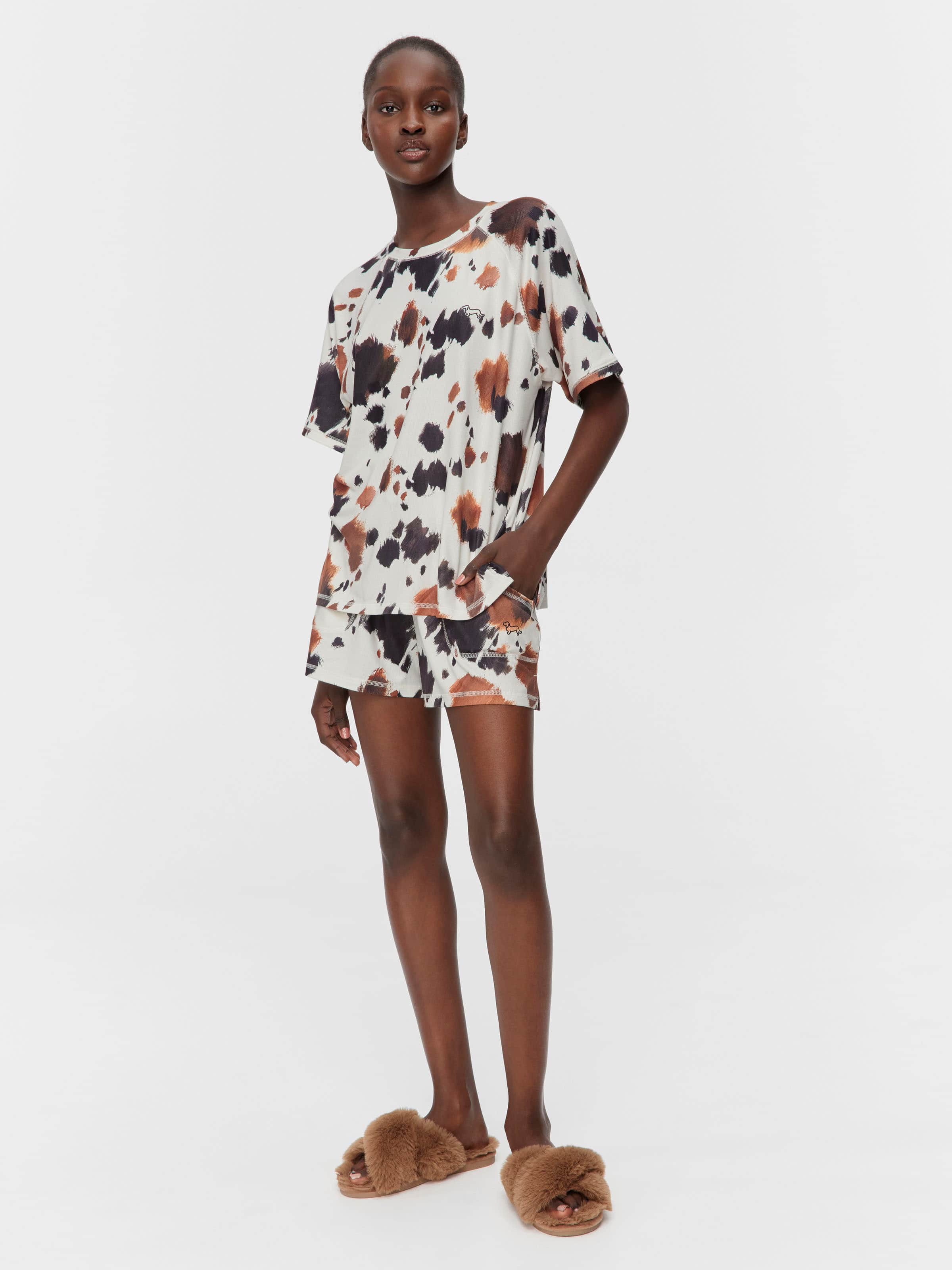 Cow Plush Oversized Tee