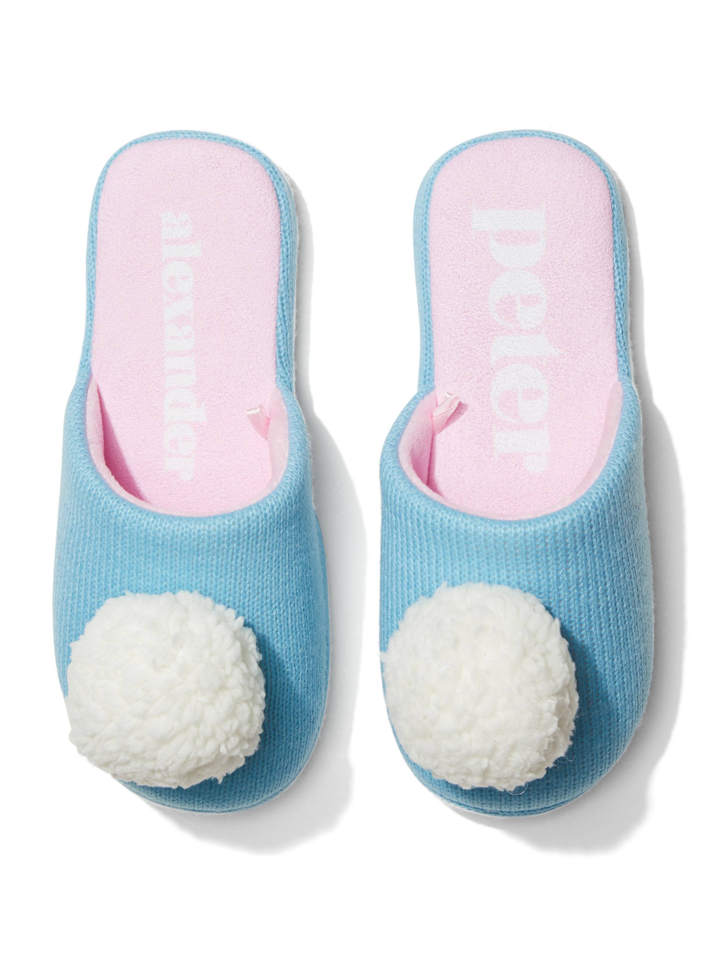 Pom Pom Scuff