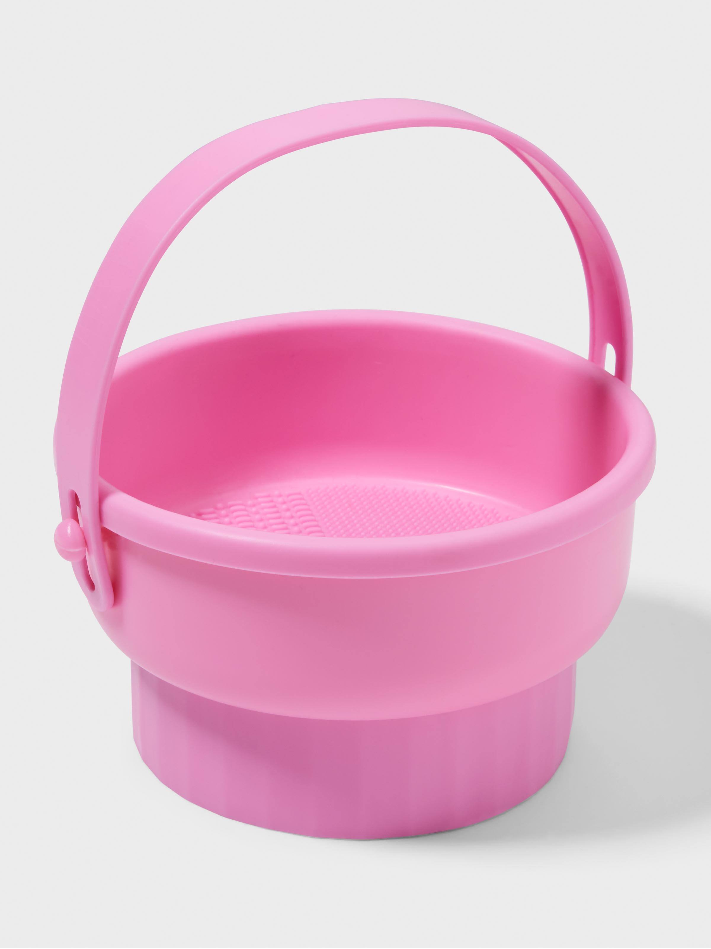 Brush Holder & Cleaner