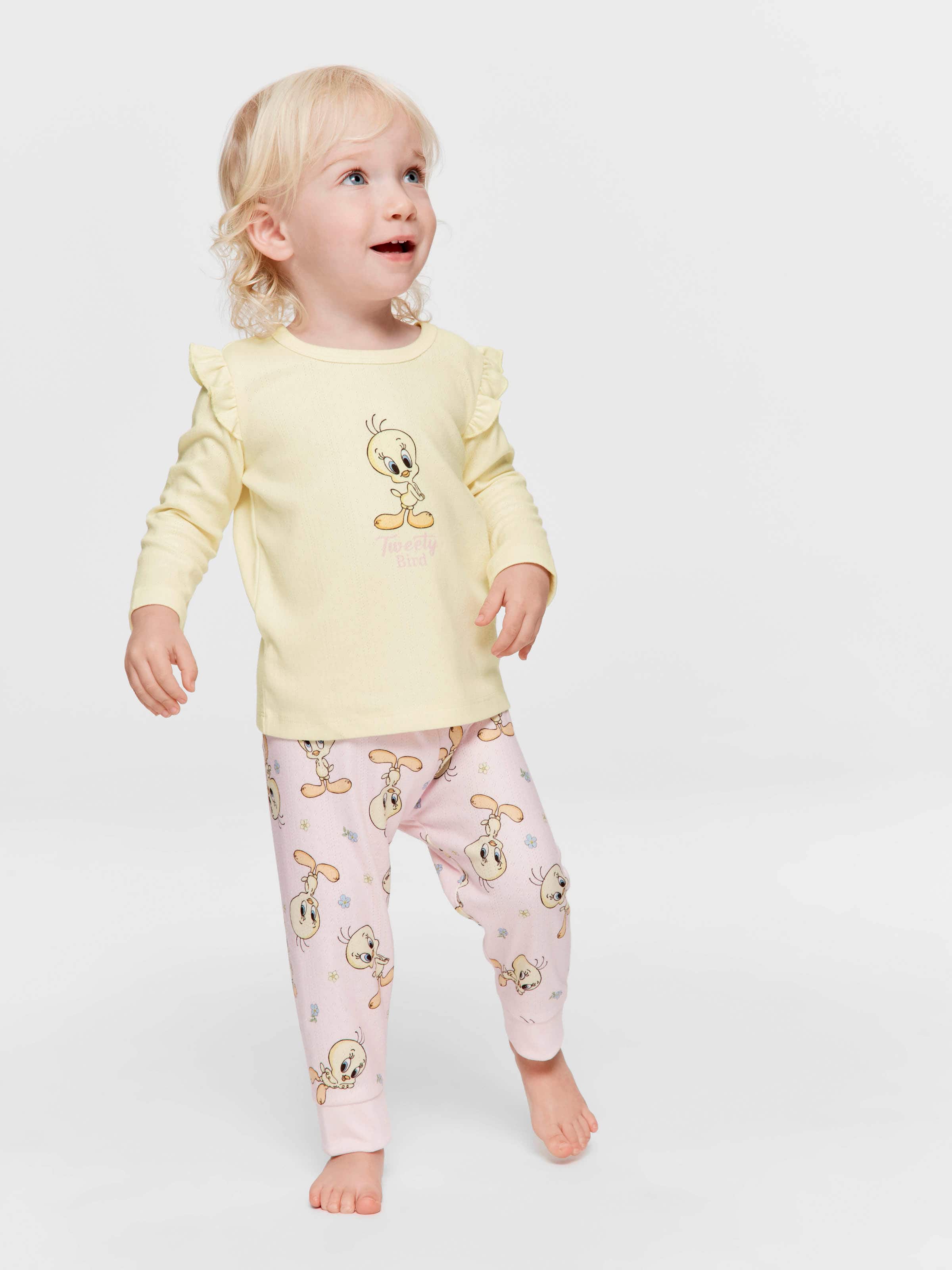 Baby Looney Tunes Tweety Bird Long Pj Set
