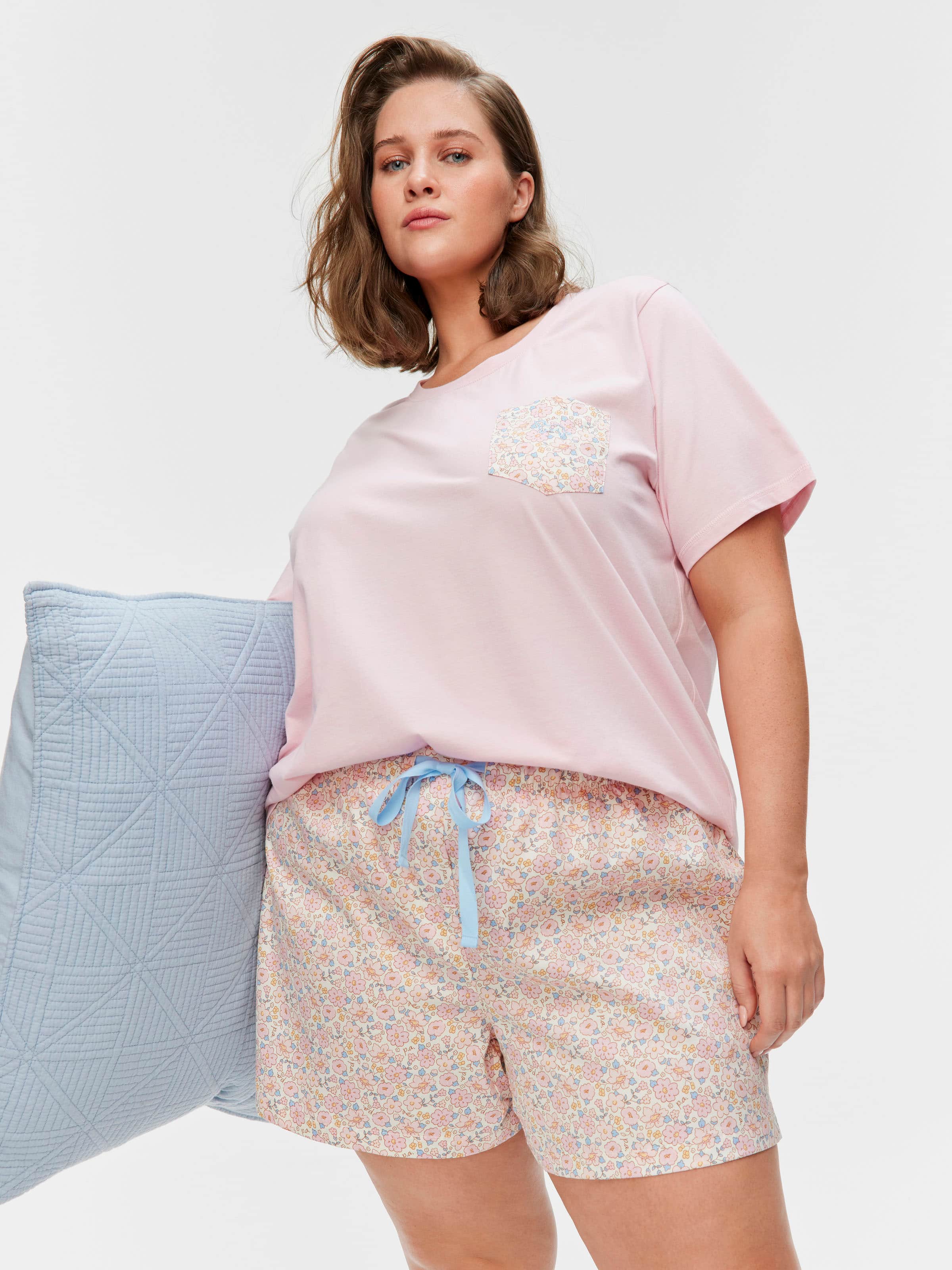 P.A. Plus Vintage Floral 100% Cotton Mid Short