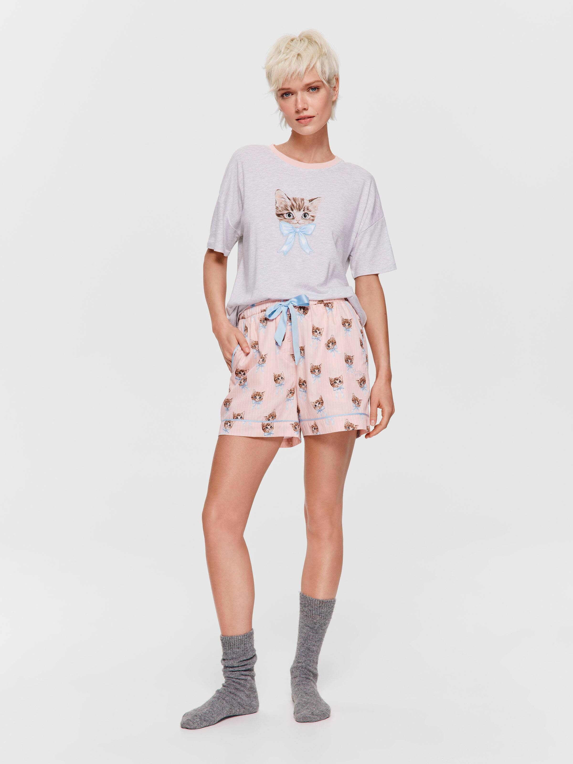 Vintage Cat 100% Cotton  Relaxed Mid Short