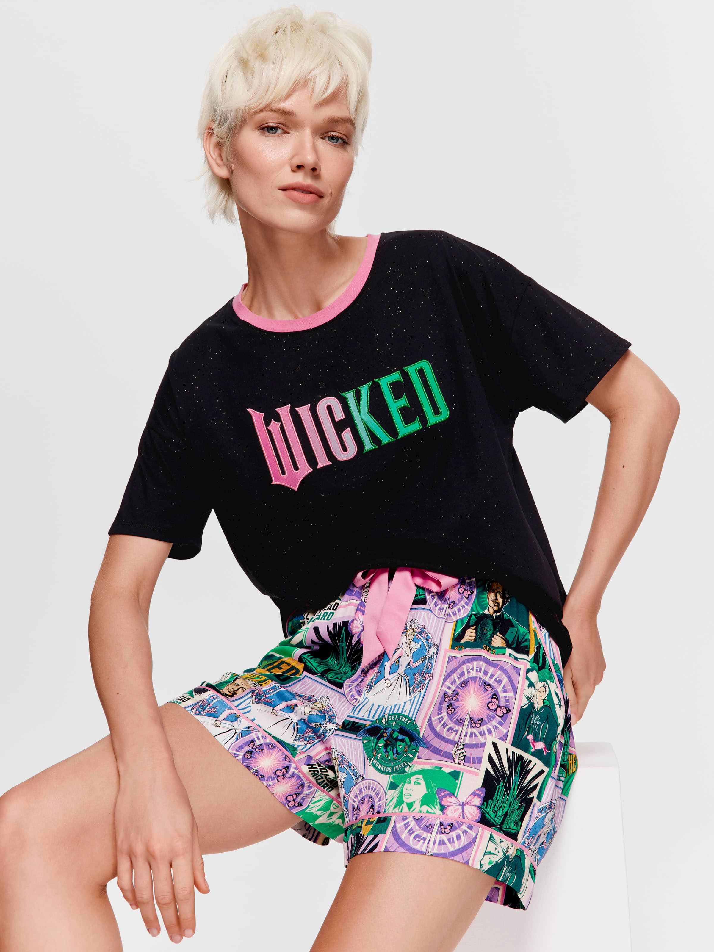 Wicked Mid Relaxed Short