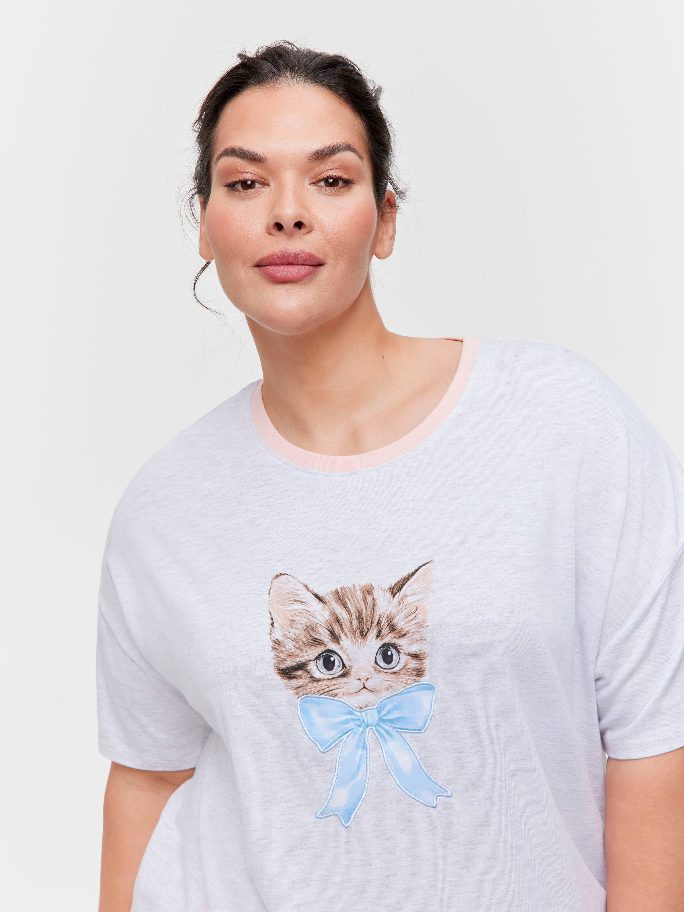 P.A. Plus Vintage Cat Oversized Tee