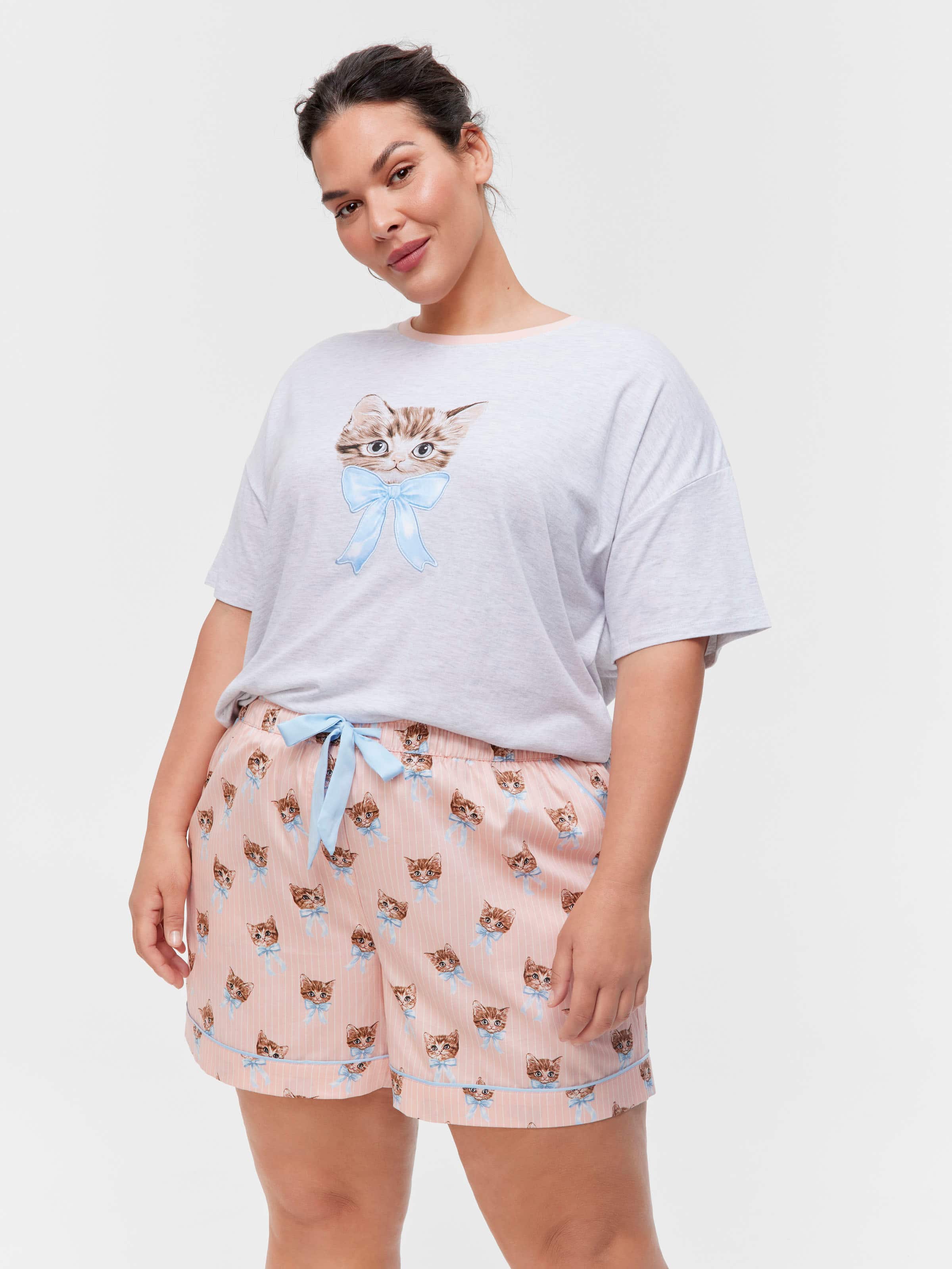 P.A. Plus Vintage Cat 100% Cotton  Relaxed Mid Short