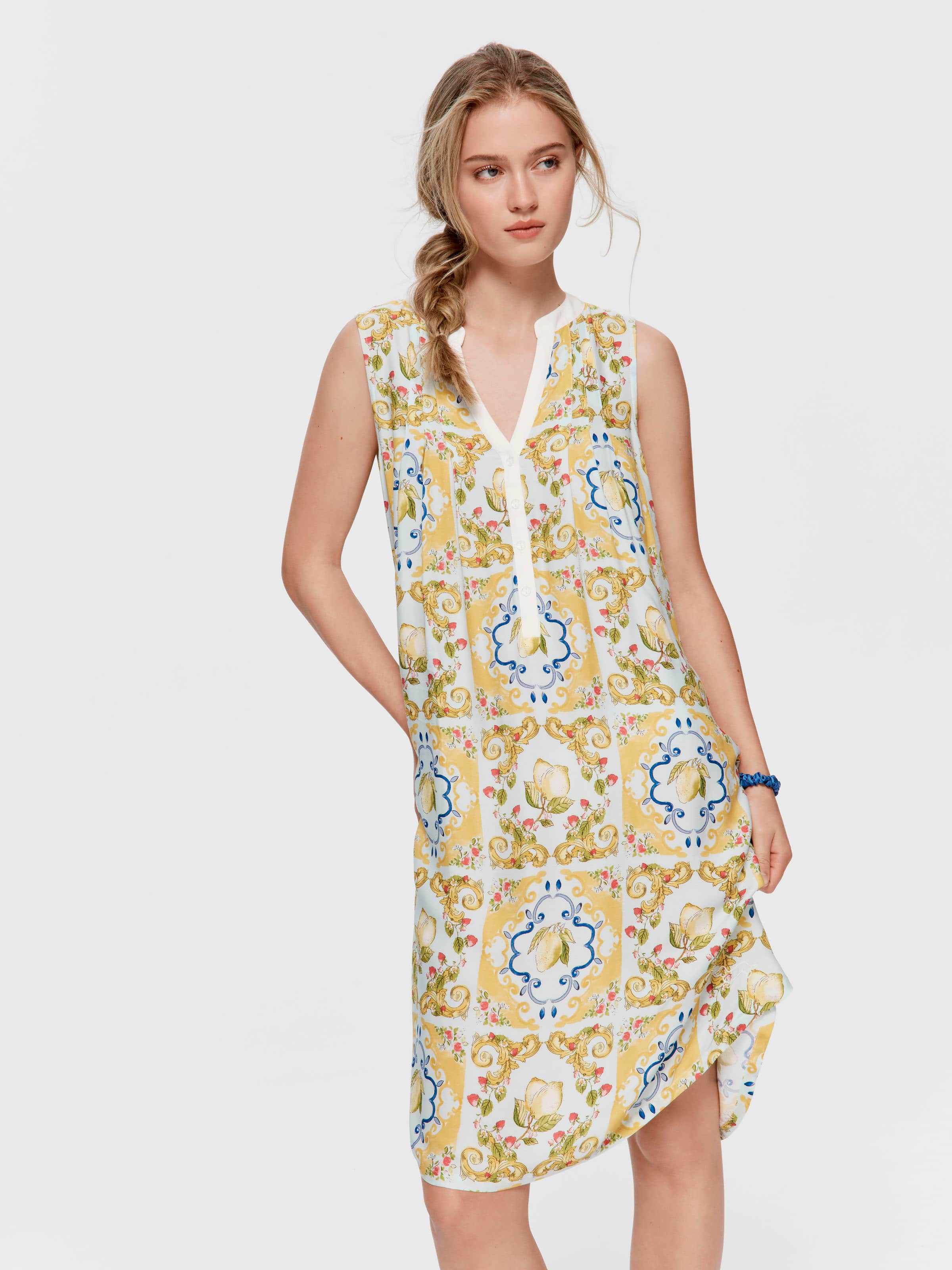 Lemon Henley Sleeveless Nightie