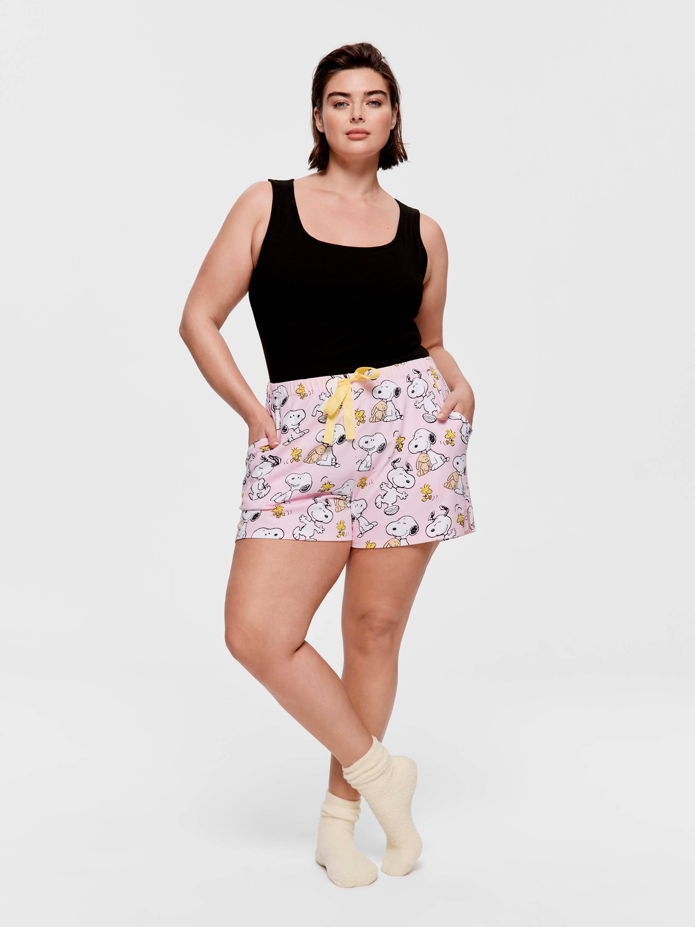 P.A. Plus Snoopy Hugs Mid Short