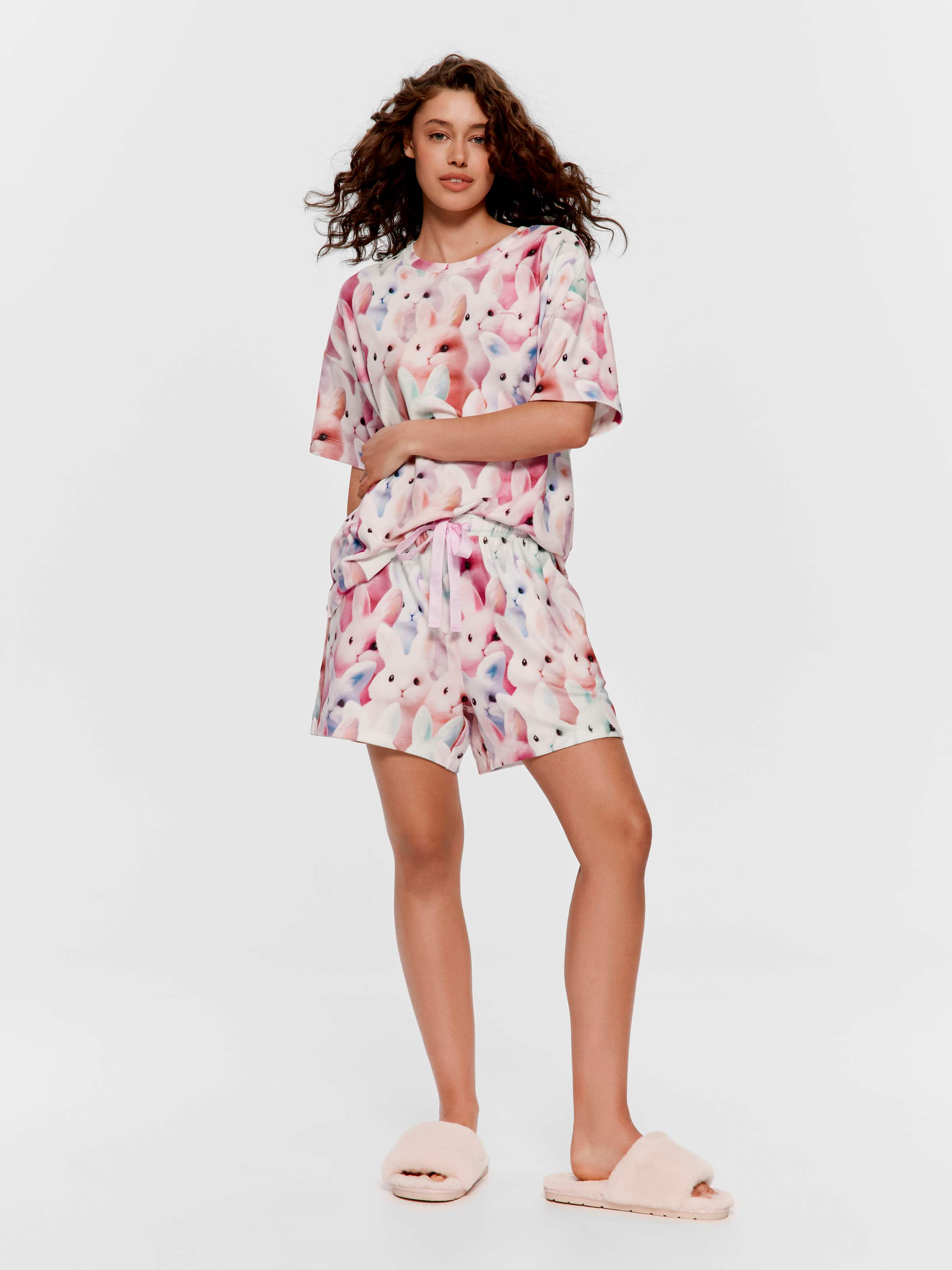 Crazy Bunny Plush Mid Short