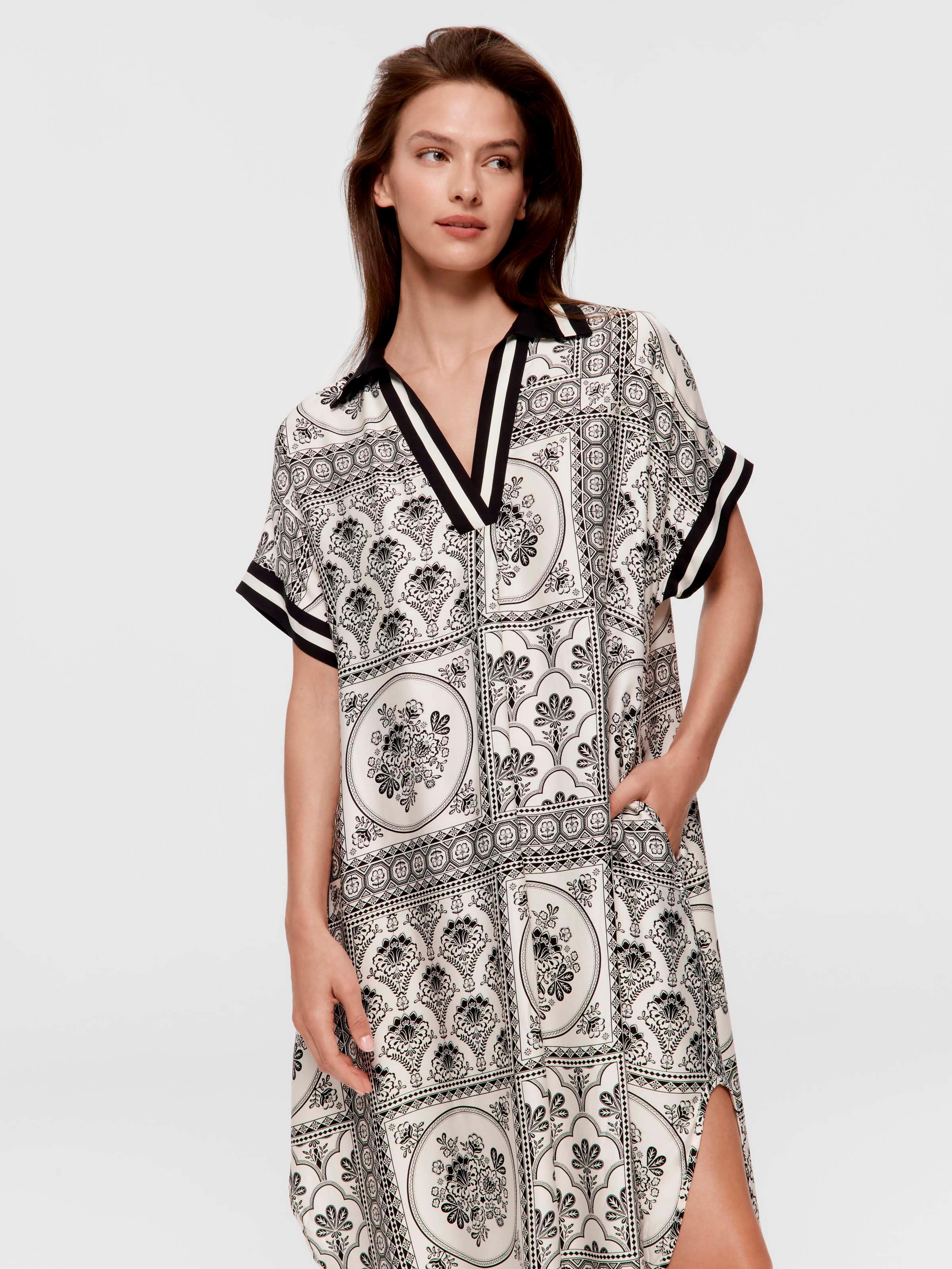 Oasis Collared Fashion Nightie