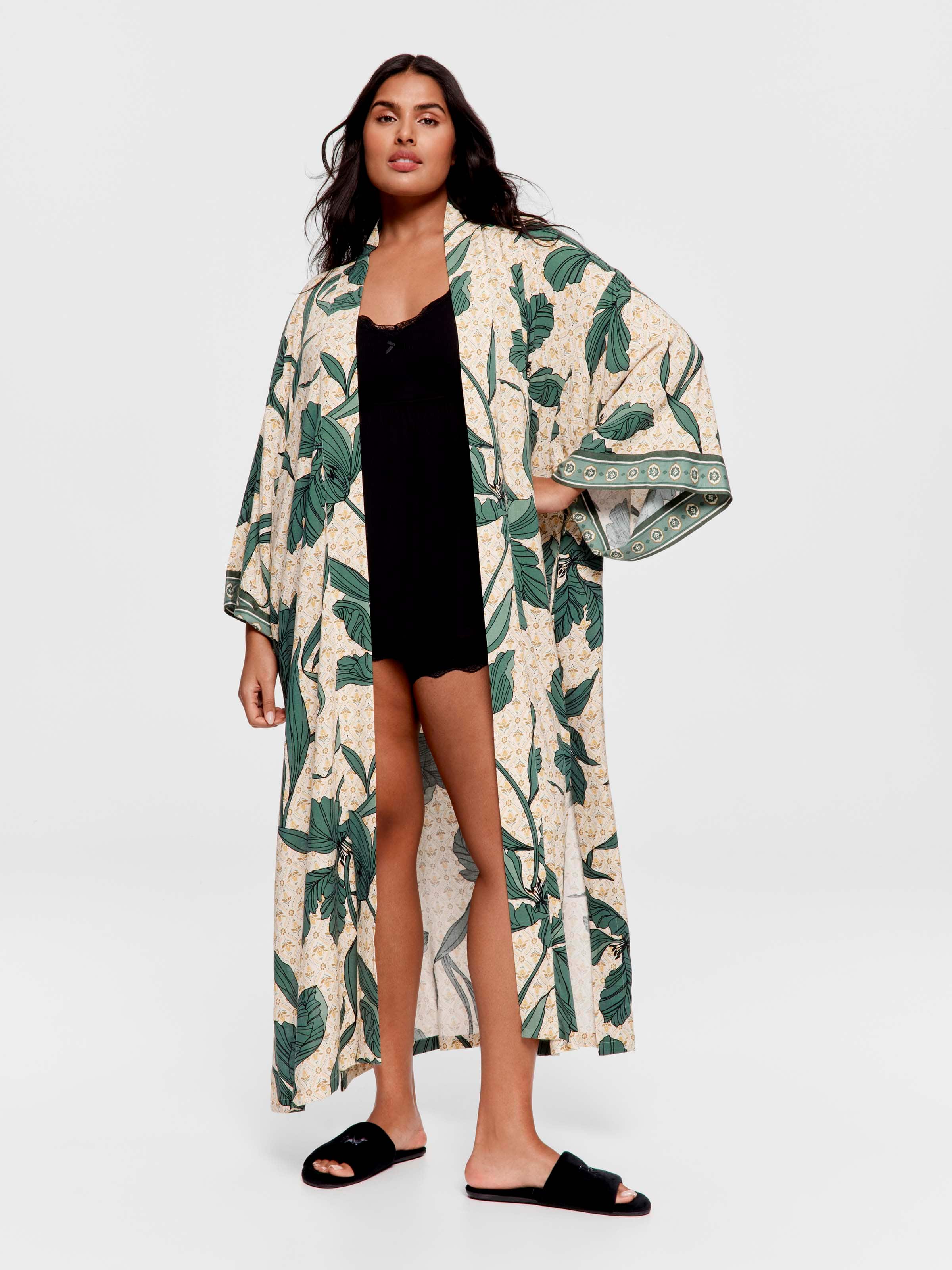 P.A. Plus Wallpaper Long Kimono Gown