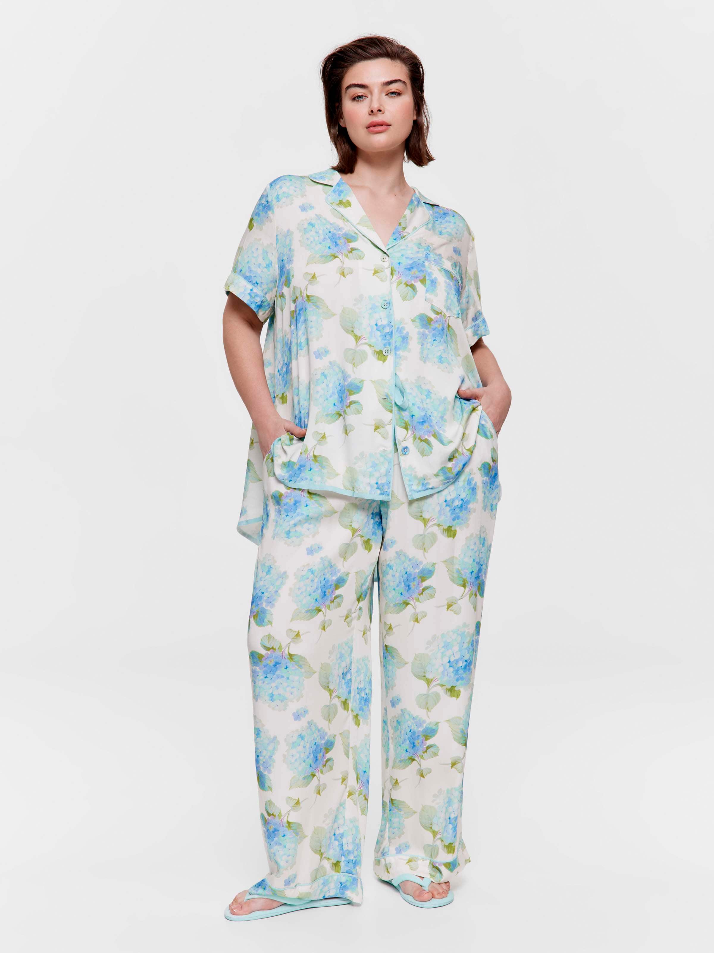 P.A. Plus Hydrangea Short Sleeve & Pant Boxed Pj Set