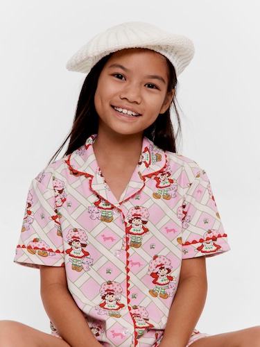 Girls Strawberry Shortcake Pj Set                                                                                               